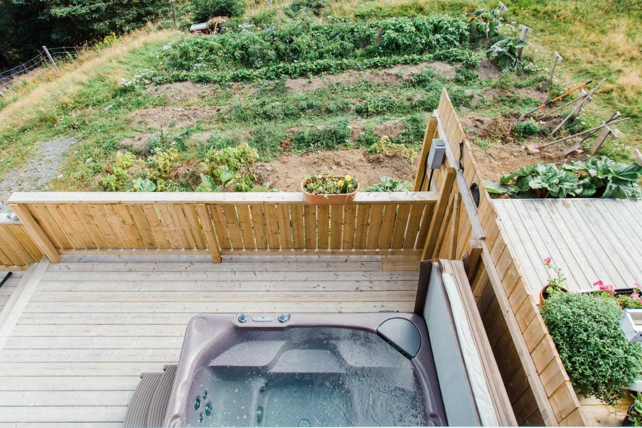 Whale House Guest House Mobile Екстериор снимка